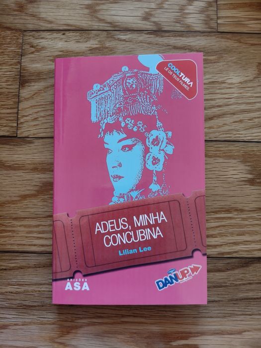Livro " Adeus, minha concubina"