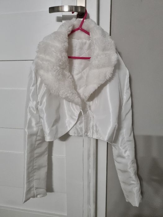 Bolerko ślubne futerko