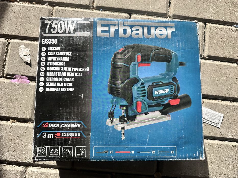 Erbauer EJS750 – wyrzynarka 750 W + walizka