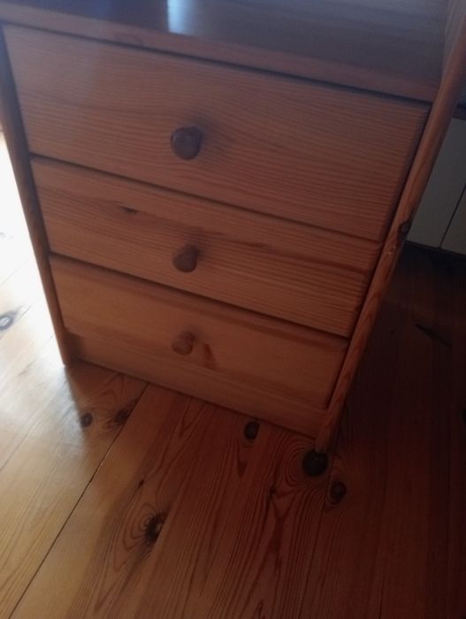 Drewniane,sosnowe biurko