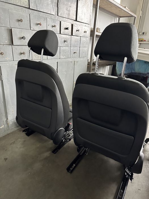 Сидіння BMW G30