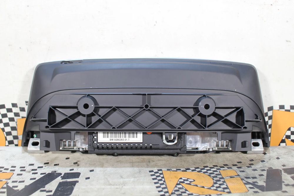 Display / ecrã de informações BMW 6 Cabriolet (F12)