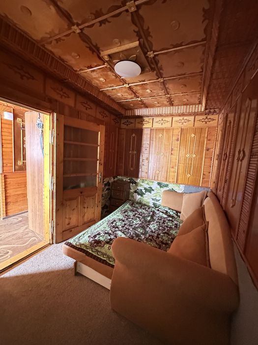 Продається 2-кім дачний будинок зі зрубу зі ставком, Заставнянська