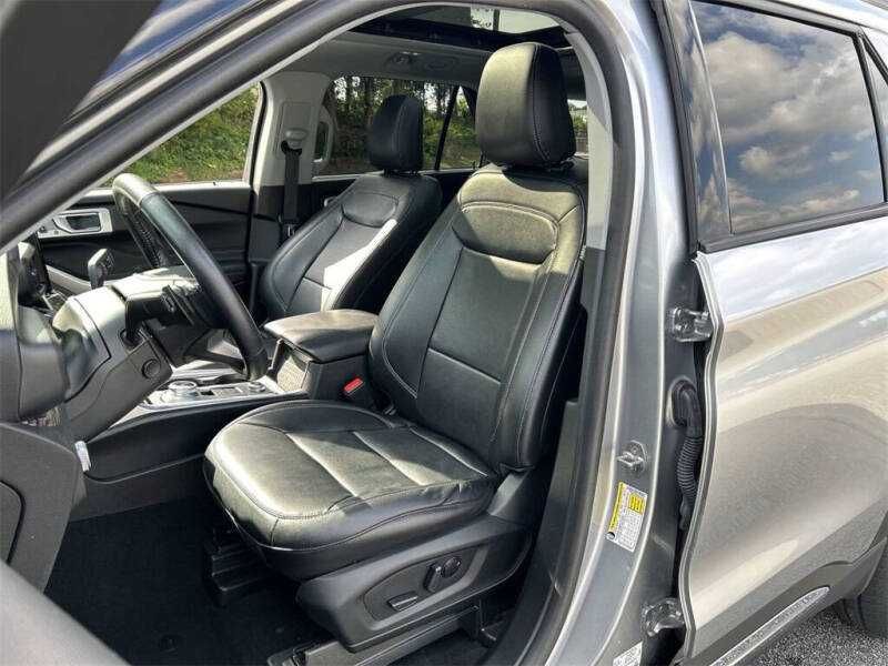 2021 Ford Explorer