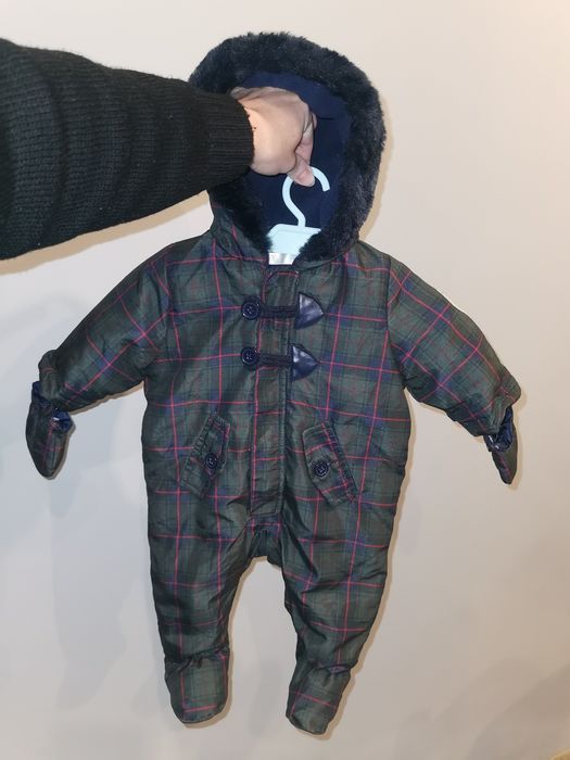Kombinezon zimowy 56 62 w kratkę z futerkiem, stópkami i rękawiczkami