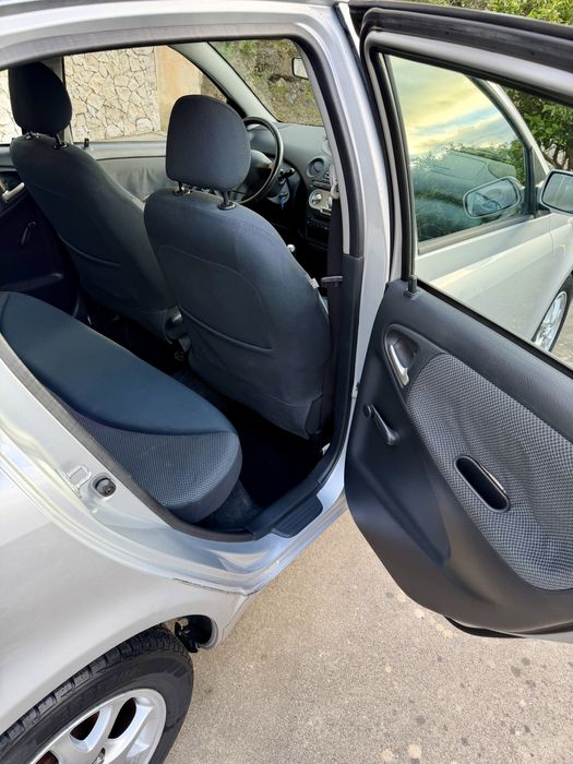 Toyota Yaris 1.0 VVT-i - 120.000 Km’s - 2005