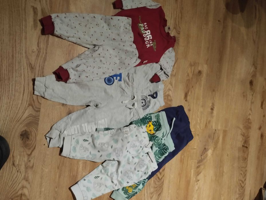 Ubranka dla chłopca rozmiar 80cm