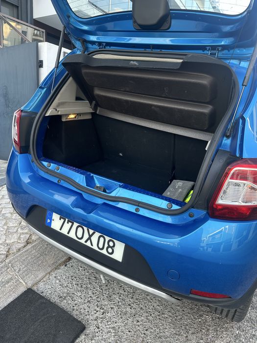 Dacia sandero stepway 1.5 dCI (2014)