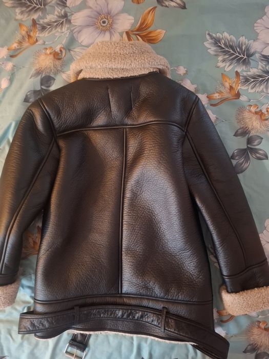Skórzana kurtka zimowa z korzuszkiem