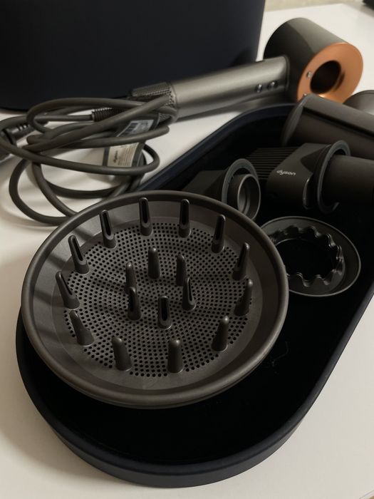 Фен Dyson Supersonic