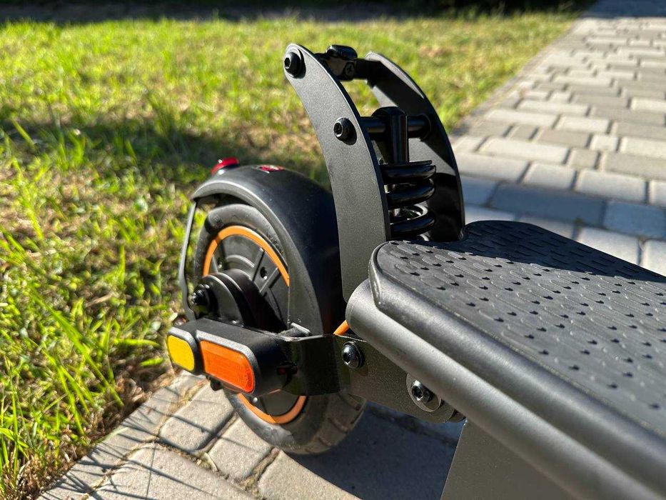 Легкий електросамокат для руху містом X-boost009, 500W, до 30 км/год