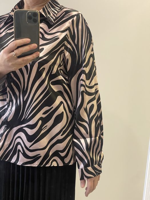 Жіноча елегантна блуза