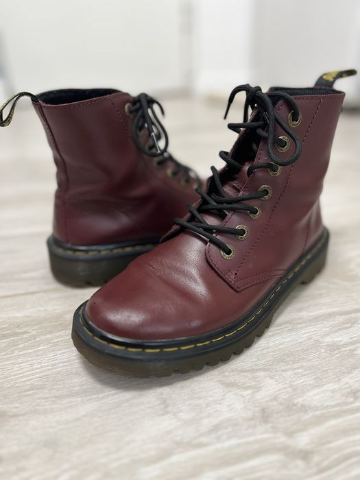 Шкіряні черевики Dr. Martens 1460 Cherry Red