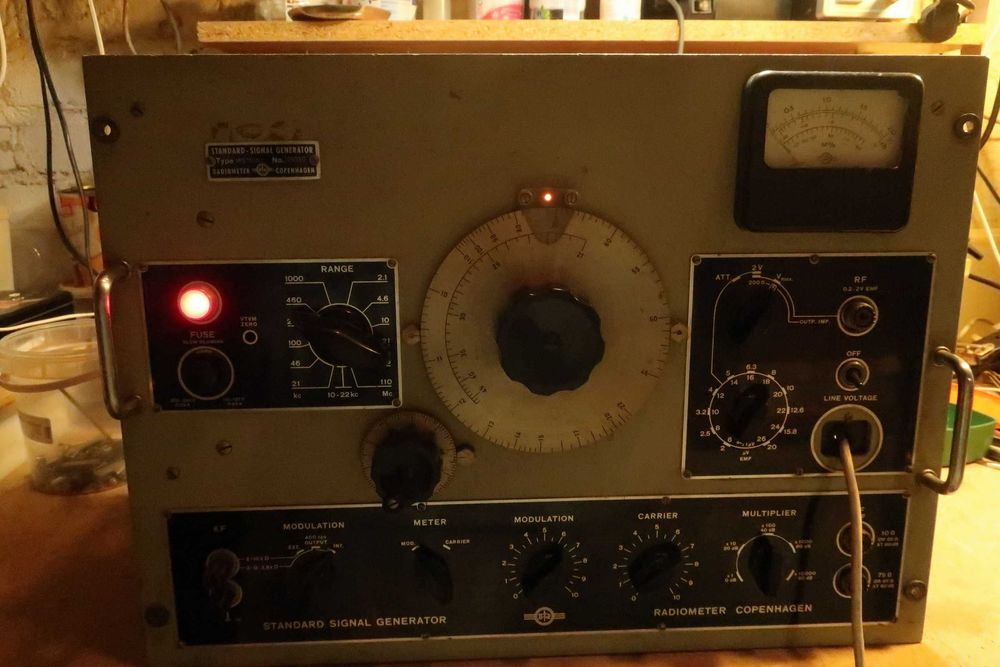 Sprzedam generator sygnałowy w.cz.,