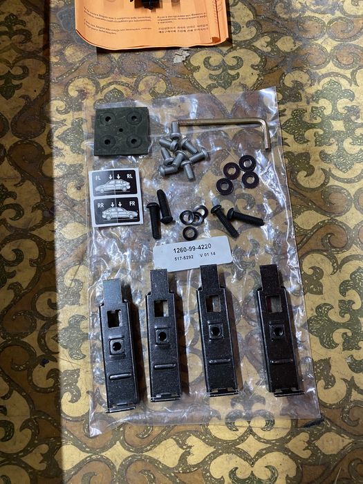 Поперечини THULE BMW E46 E39 E87 E82 E90 F30