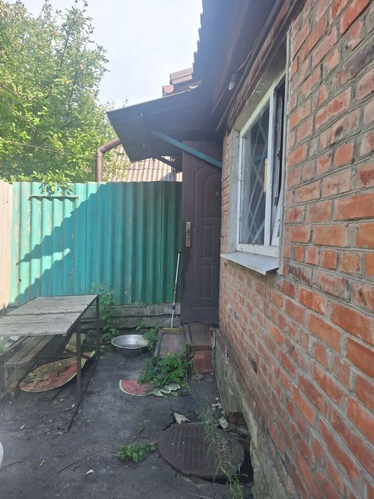 Продам 1/2 часть дома м.ХТЗ.
