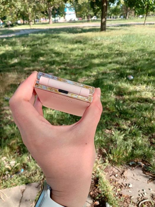 Мобільний телефон смартфон Servo 4 SIM- екран 2,6'', 4 SIM, 1200 мАг