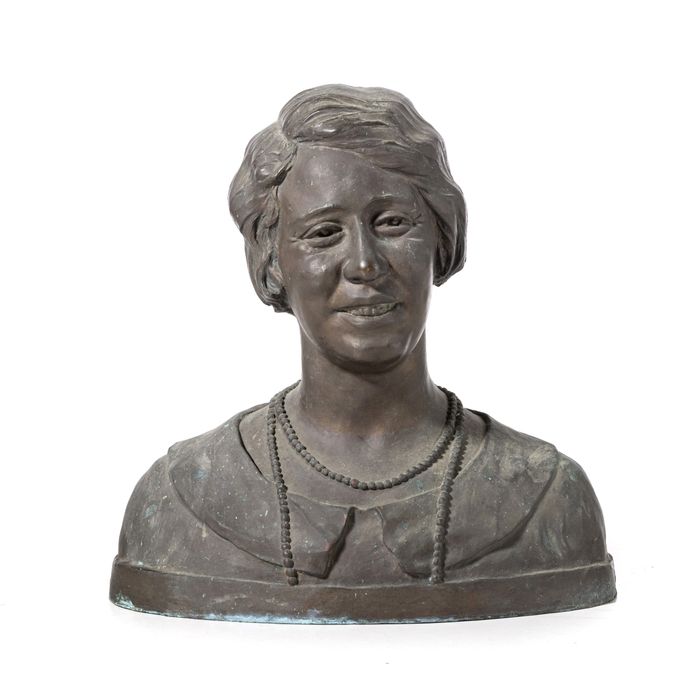 Escultura - Maximiano alves (assinada) - Busto de senhora