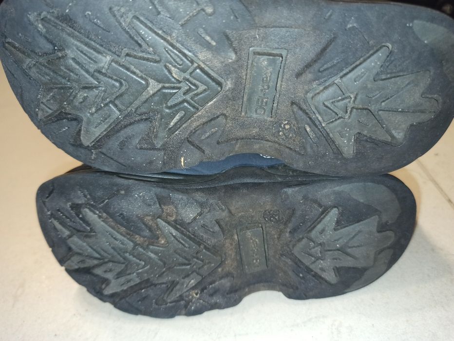 Oddam dziecięce śniegowce 26