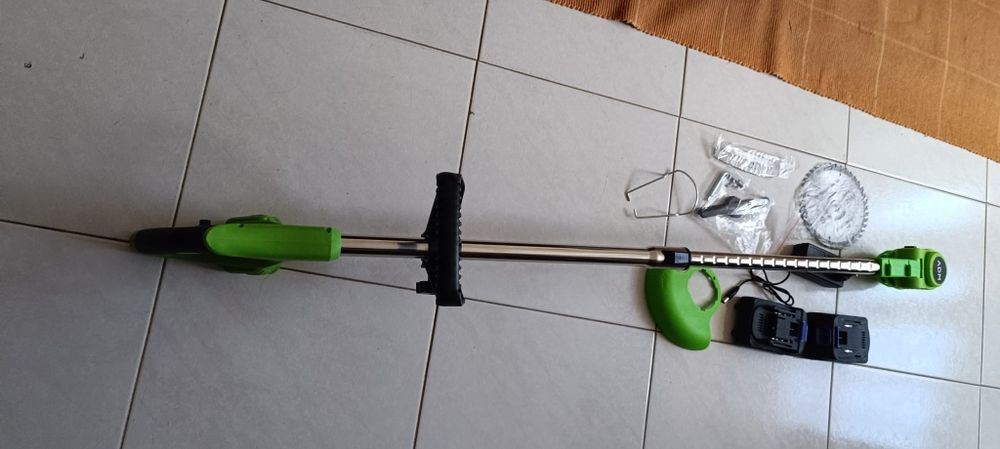 Roçadora eléctrica Nova