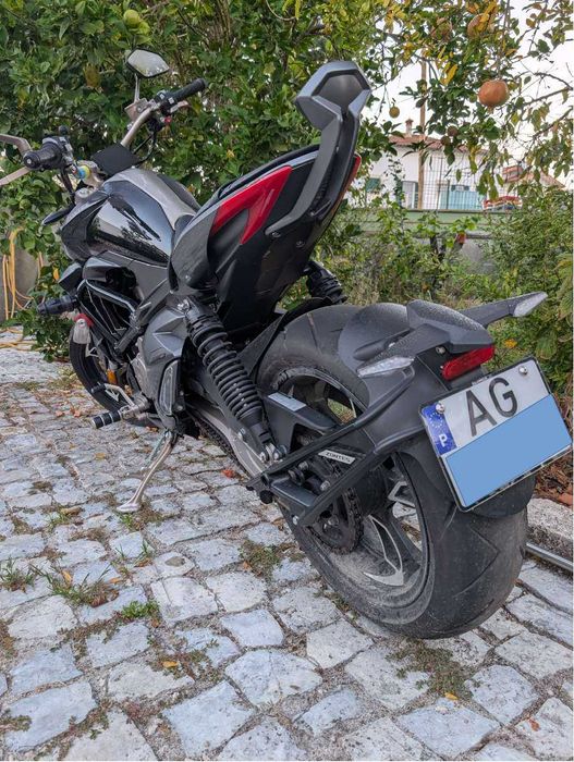 Zontes 310V - 3.171Km (como nova)