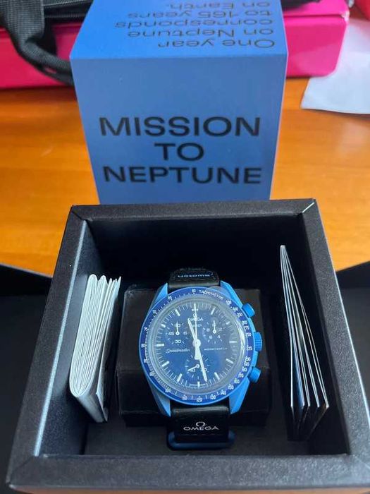 Omega x Swatch SO33N100 - Neptune z Diamentowymi Detalami