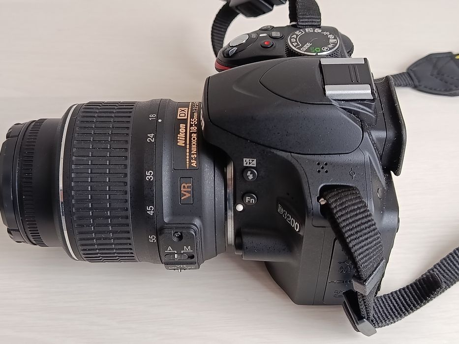 Цифровий фотоапарат Nikon D3200
