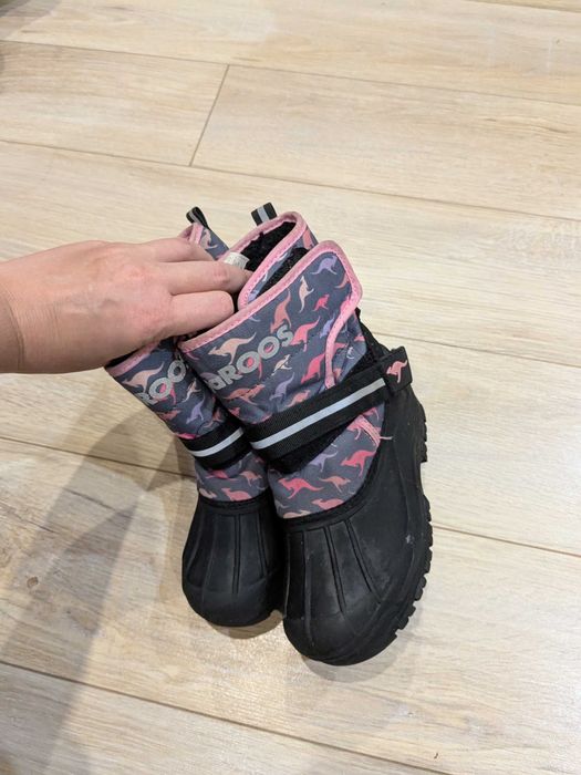 Зимові чоботи для дівчинки