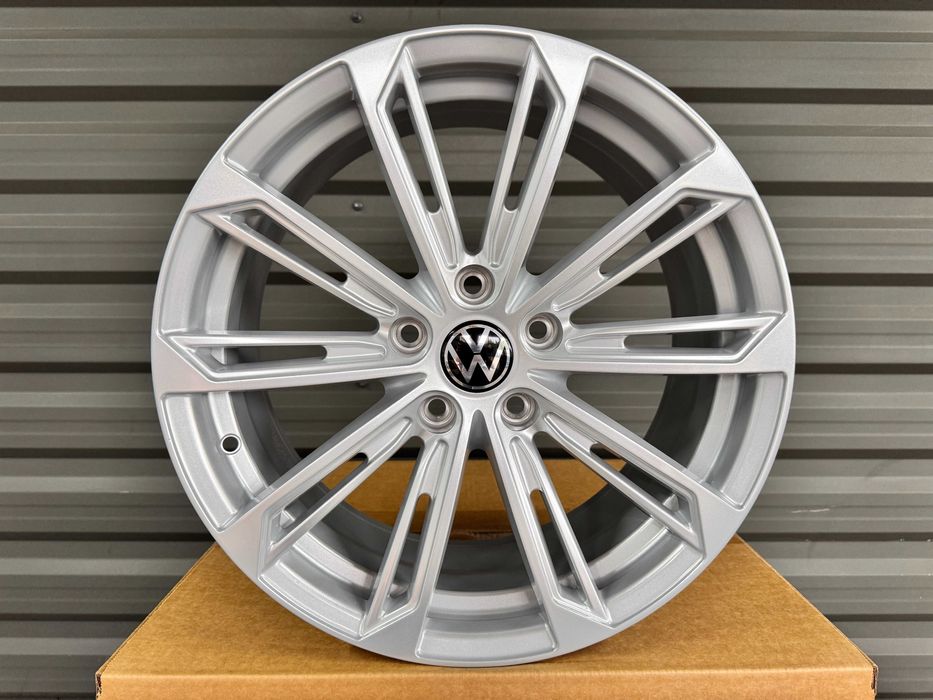 НОВІ! R17 5x112 7.5j et38 VW Touran Sharan Golf Jetta SKoda Audi 7 8