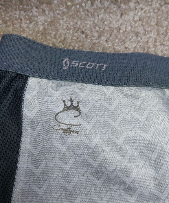 Женские велотрусы с памперсом, велошорты Scott. Размер s, 42-44.