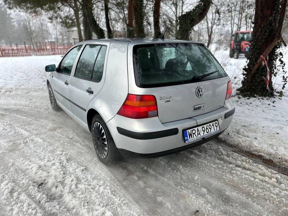 Volkswagen Golf 4 szyberdach świetny stan