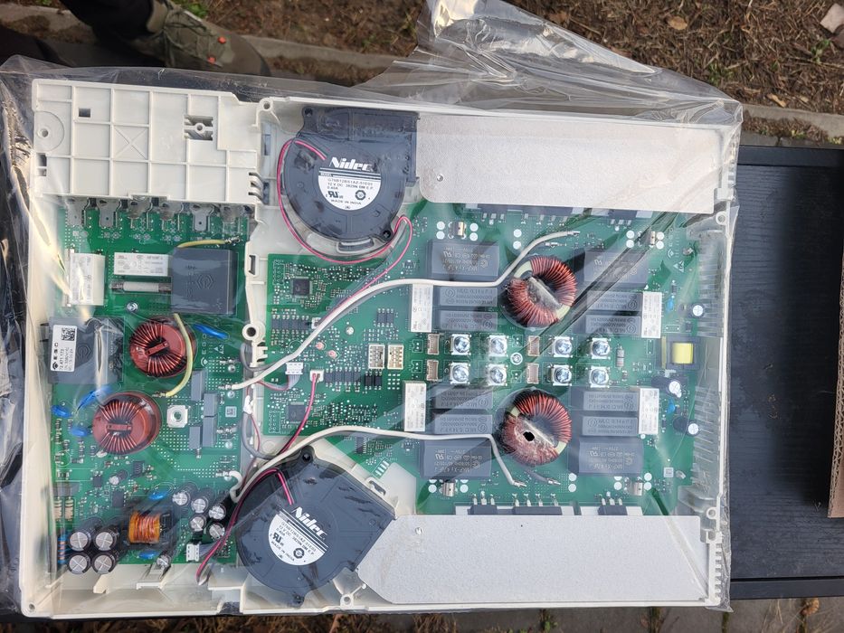 Moduł mocy płyty indukcyjnej Whirlpool C00644.926