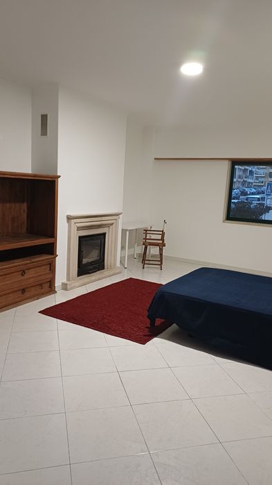 Quarto S. Domingos de Rana perto Tagus Park, lagoas Park  SBE Business School