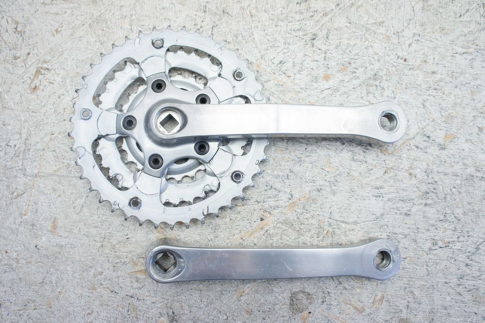 Система шатунов Shimano Alivio 42/34/24 (FC-MC16 Japan) шатуны 175 мм