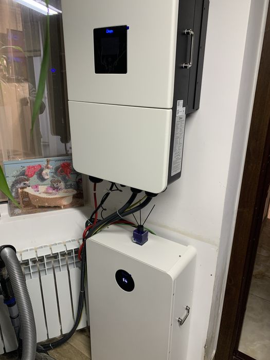 Монтаж сонячного інвертора