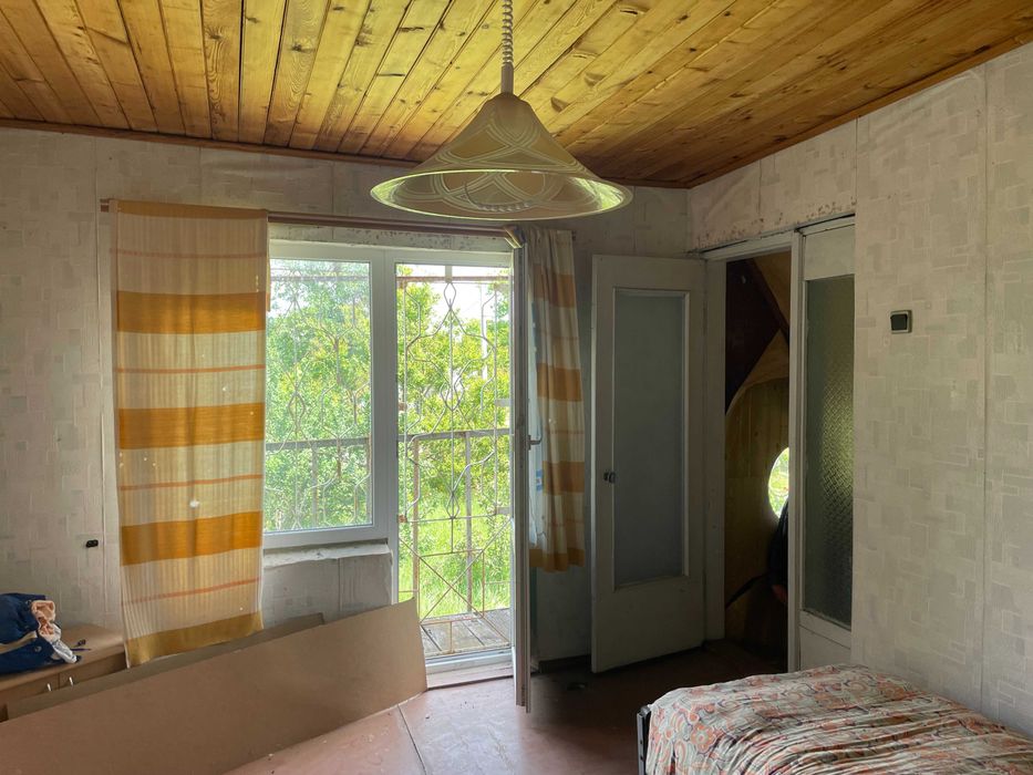 Продам дачу Кировское 46 кв.12сот.земли.Сосновый лес,река Орель.