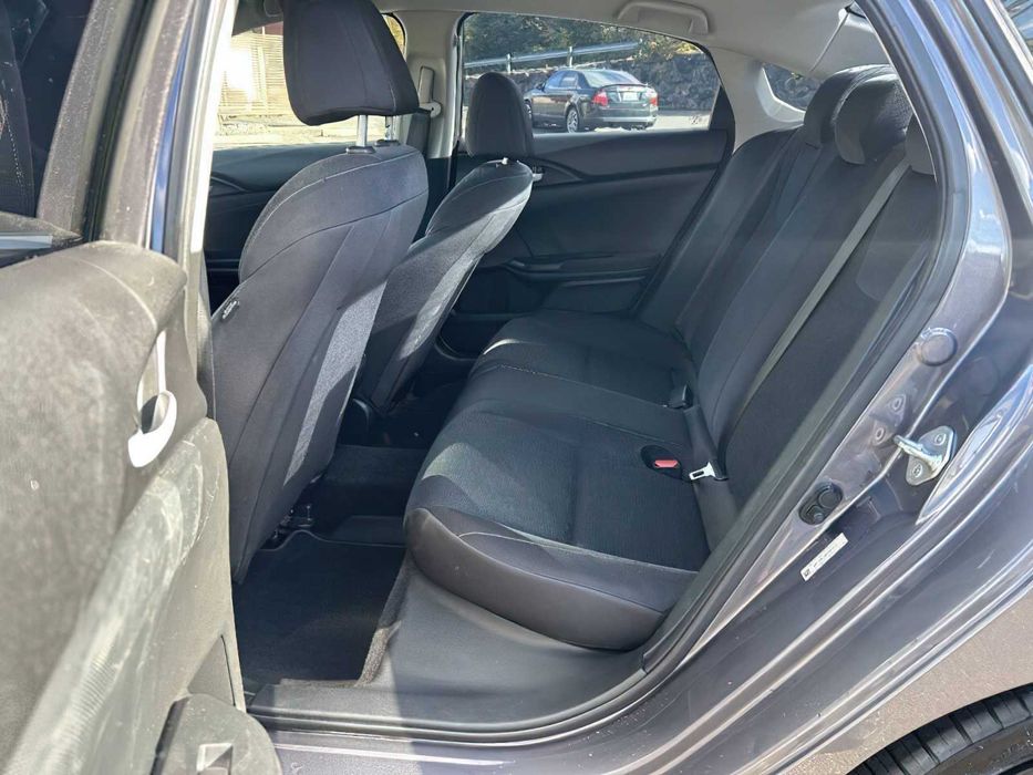Honda Insight      2019