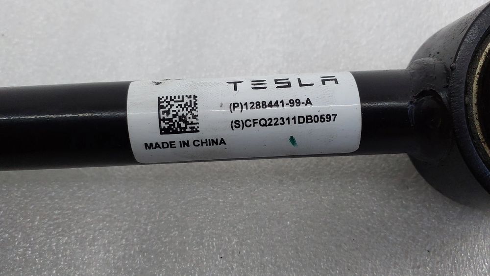 Braço de suspensão trás direito TESLA Model Y (5YJY)