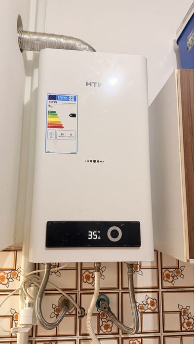 Esquentador de agua a gas semi novo