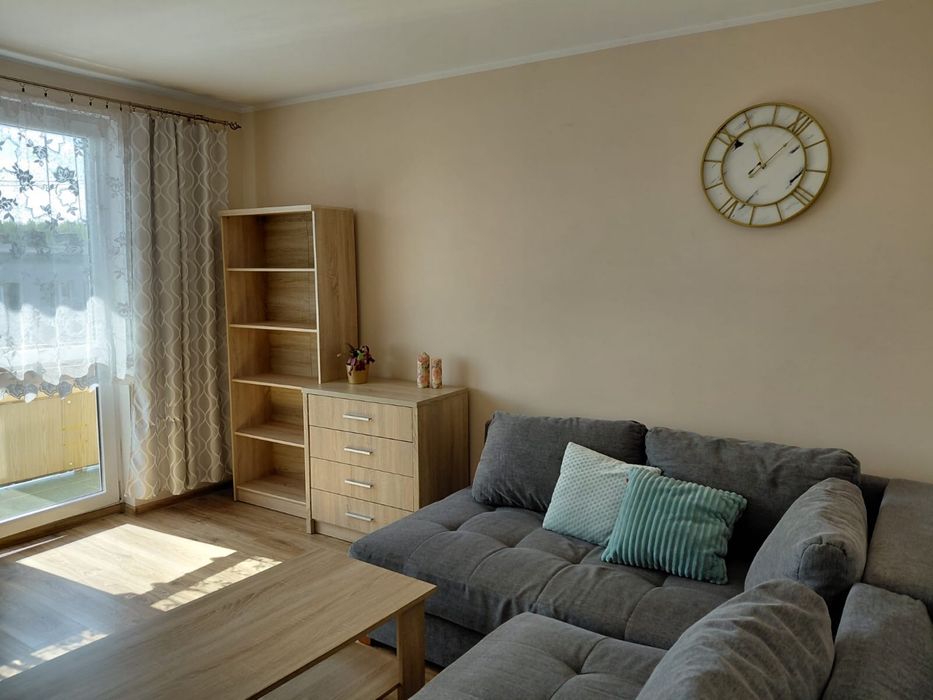 Świętochłowice Piaśniki – 3-pokojowe w trakcie odświeżania, balkon, ogrzewanie miejskie