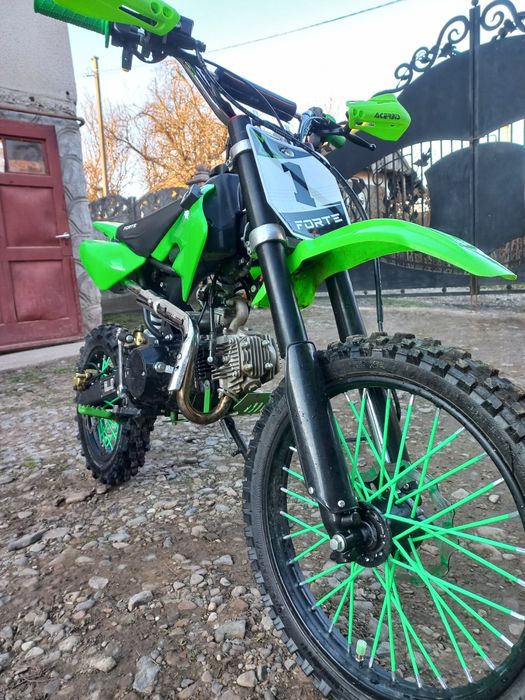 Дитячий мотоцикл 125