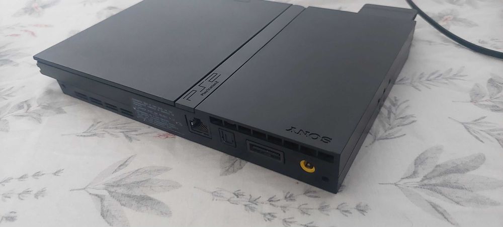 Consola PS2 Slim com 300 jogos