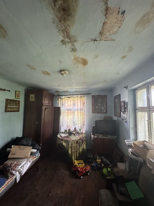 Хата та ділянка в с. Зашковичі недалеко Городка