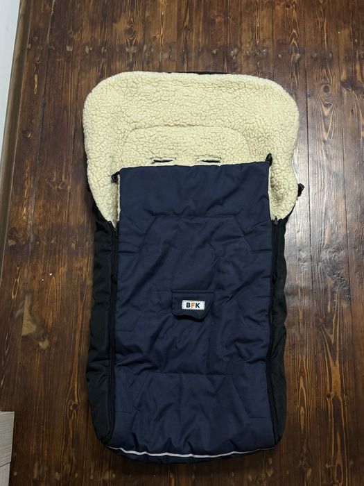 Зимовий чохол на дитячий візок на овчині