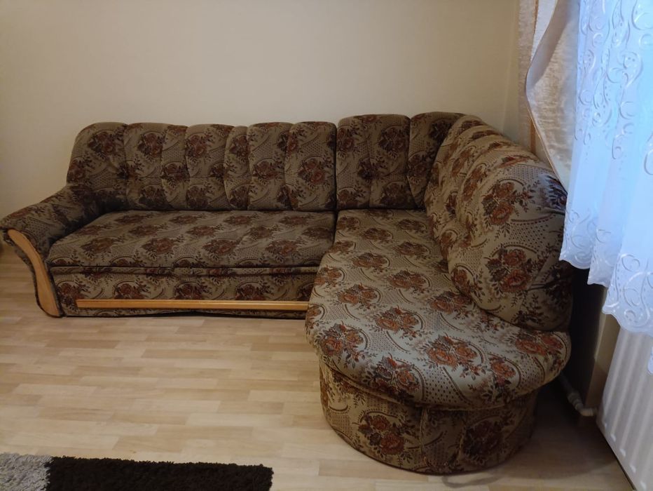 narożnik z funkcją spania