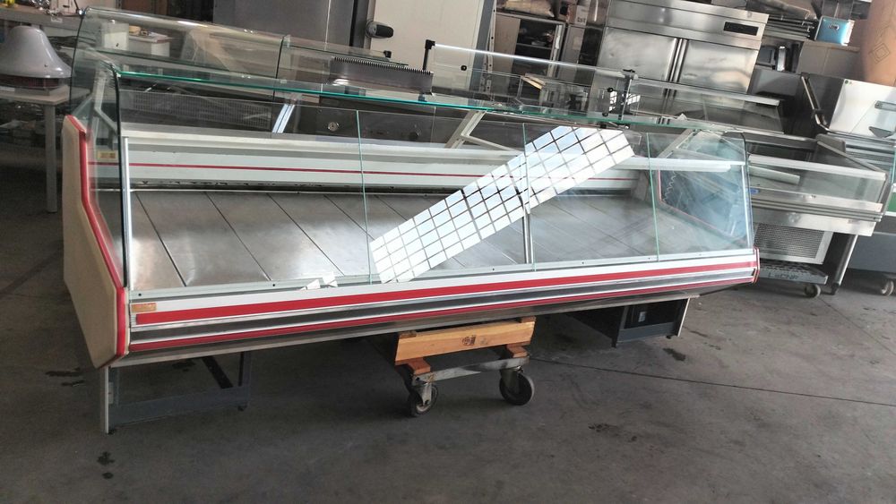 Expositores e vitrines