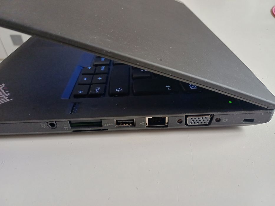 Laptop Lenovo ThinkPad T440 Windows 11/3G/8GB RAM/256SSD