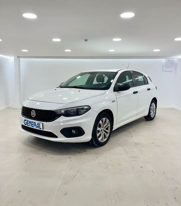 Fiat Tipo 1.3 M-Jet Easy