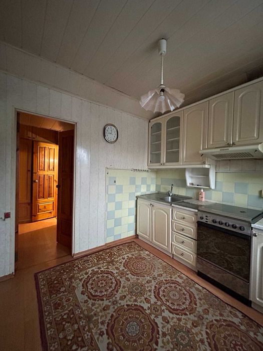 Продам 2к квартиру на Жм Победа 6