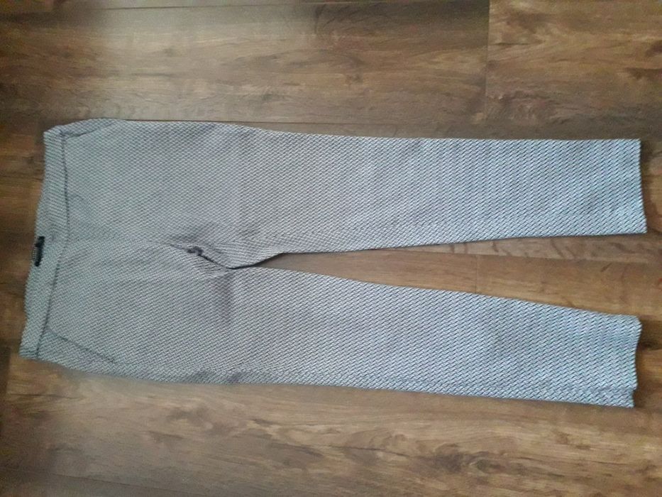 Spodnie eleganckie biurowe Reserved rozm 38